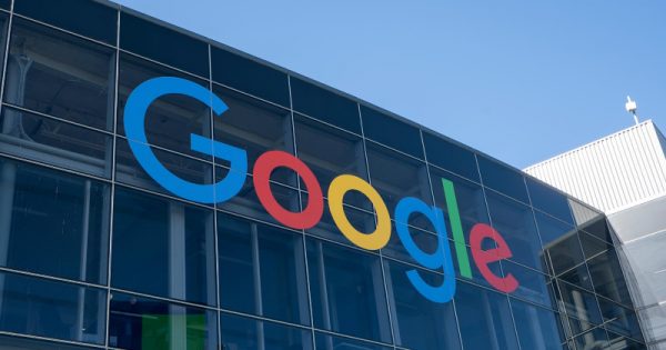 Google тестирует AI Chat на страницах разработчиков